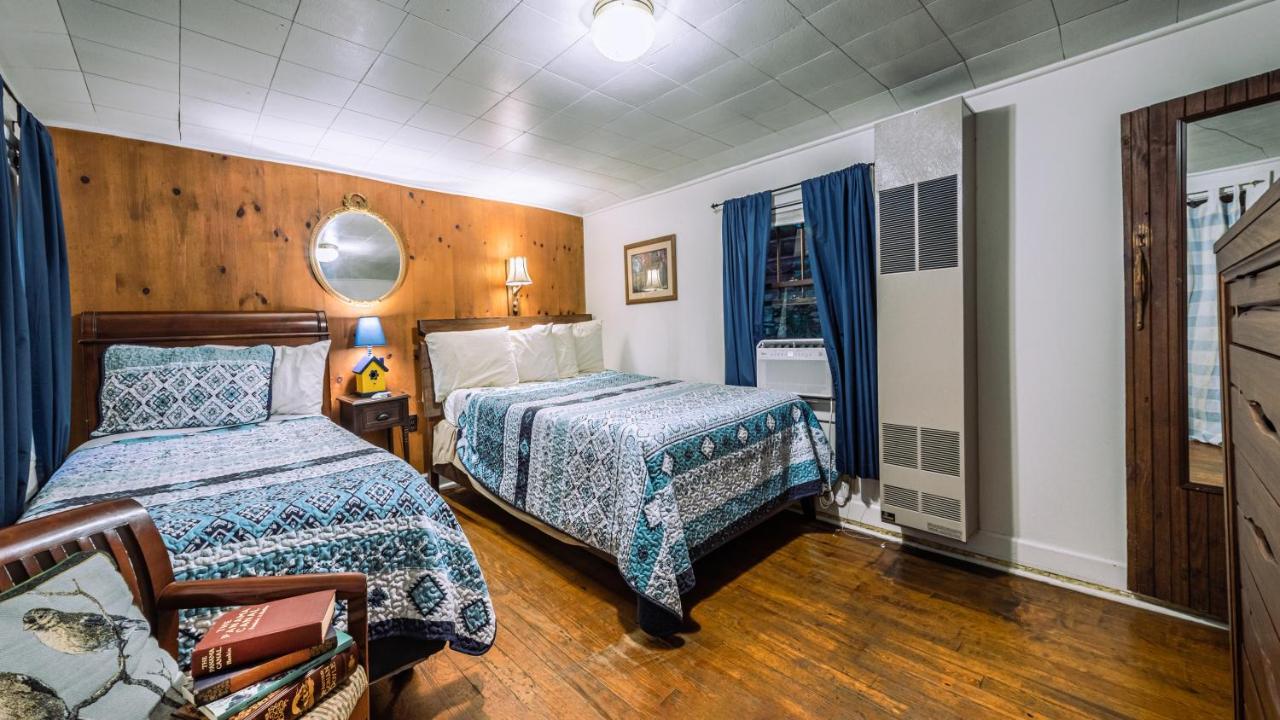 Log Cabin Motor Court アシュビル エクステリア 写真