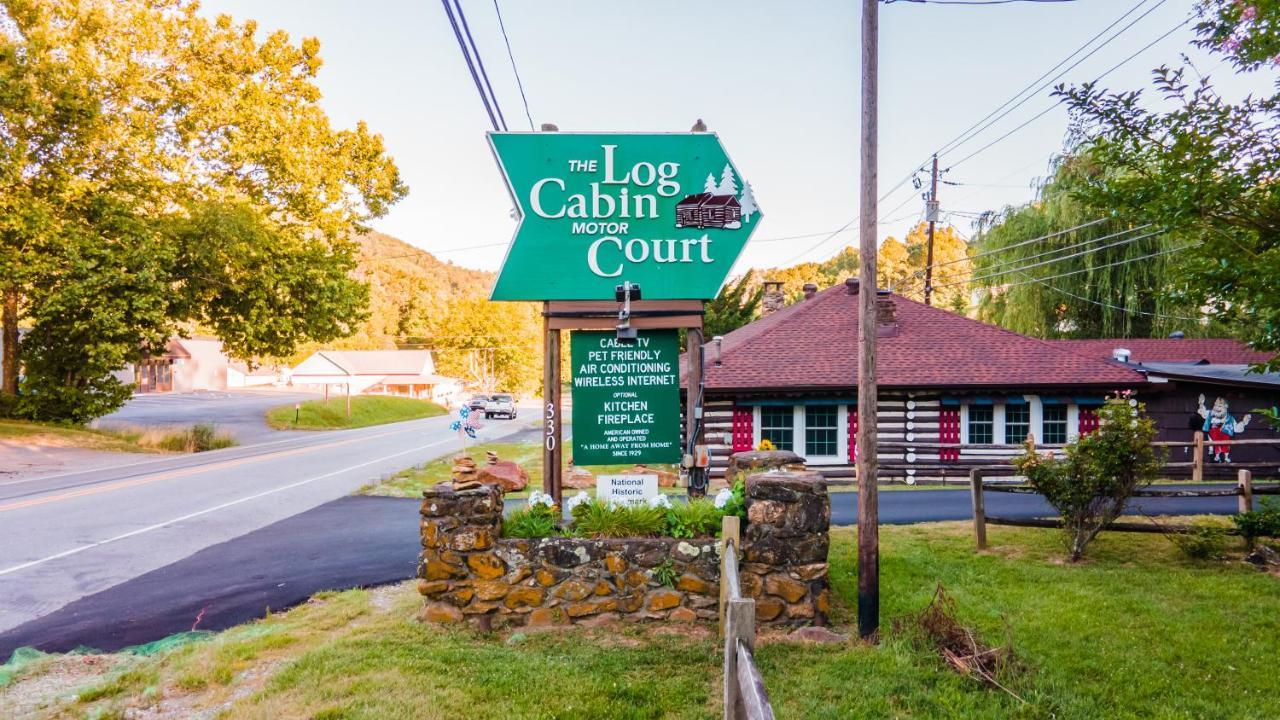 Log Cabin Motor Court アシュビル エクステリア 写真