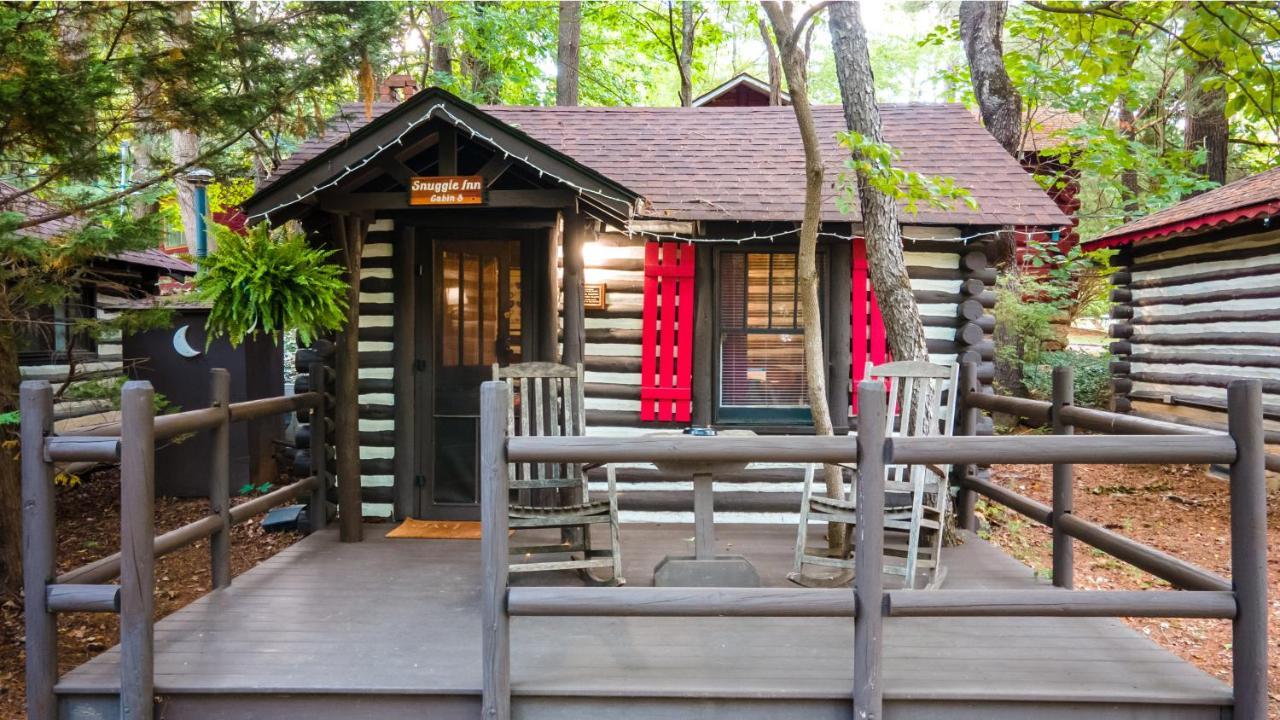 Log Cabin Motor Court アシュビル エクステリア 写真