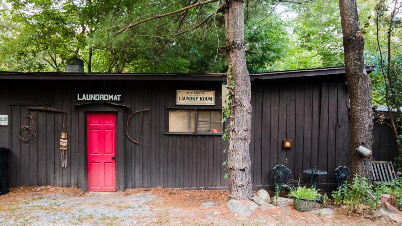 Log Cabin Motor Court アシュビル エクステリア 写真